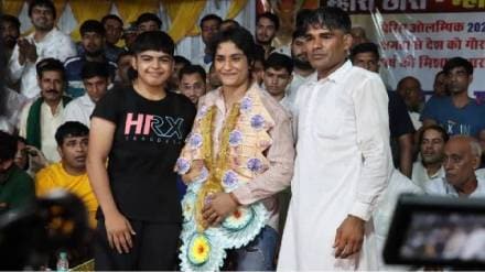 Vinesh Phogat Balali Village Wrestler Neha Sangwan Won Gold Medal Dedicates to Indian Wrestler