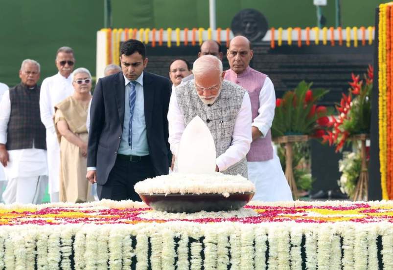 pm narendra modi on atal bihari vajpayee memorial