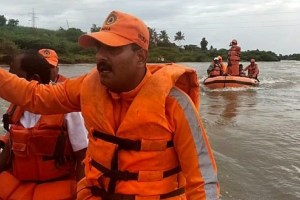 Sangli, Yerla river flood, couple missing Yerla river,