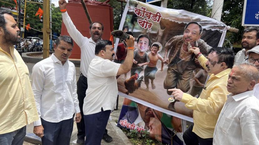 Sushma Andhare On Narayan Rane,Sushma Andhare,Narayan Rane, Shivsena UBT Pune Protest