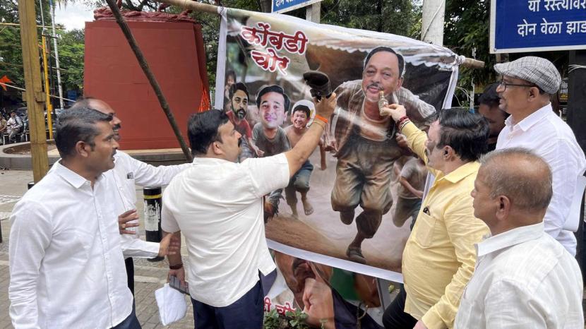 Sushma Andhare On Narayan Rane,Sushma Andhare,Narayan Rane, Shivsena UBT Pune Protest