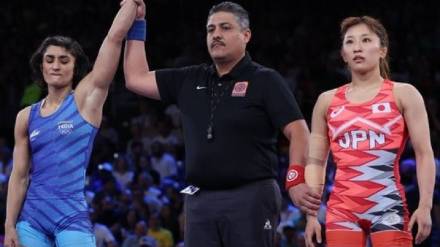 Paris Olympics 2024 Who is yui susaki beaten by vinesh phogat