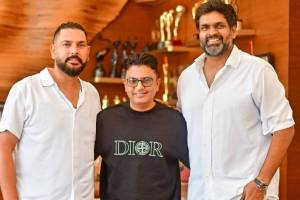 Yuvraj Singh Biopic Announced Bhushan Kumar And Ravi Bhagchandka Will Produce