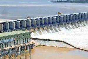 Maharashtra government is opposed to raising height of Almatti Dam