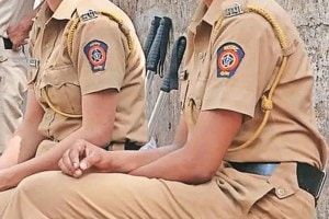 constable commits suicide marathi news