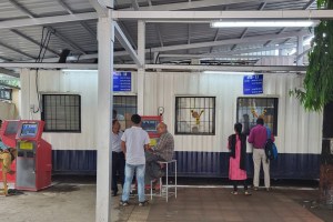 Dombivli Railway Station marathi news