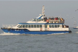 mandwa to gateway of india ferry marathi news