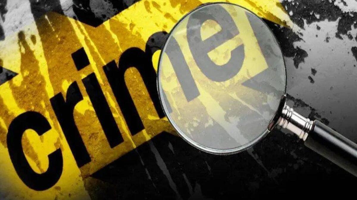 Pune, Anti Extortion Squad, illegal pistol, Arms Act, crime branch, notorious criminal, police arrest, central Pune, pune news, latest news