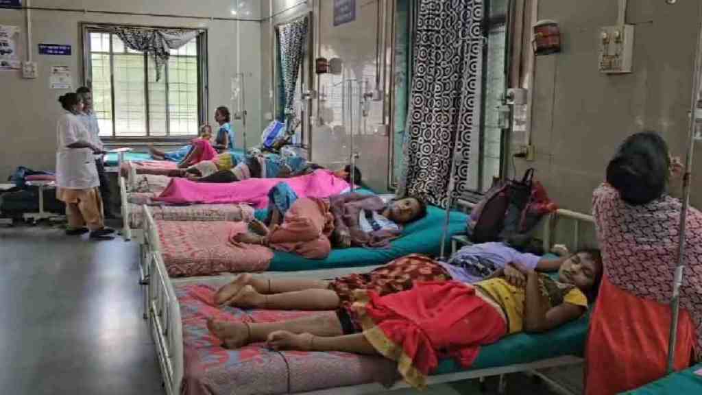 Rankol, Dahanu, Government Ashram School, food poisoning, 76 students, hospital treatment,