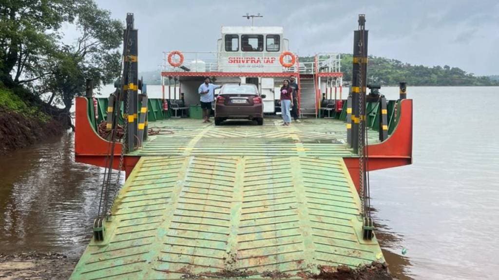 shivpratap roro ferry service begin in shivsagar reservoir by satara district council