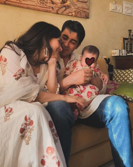 gautam rode Pankhuri Awasthy twin babies photos