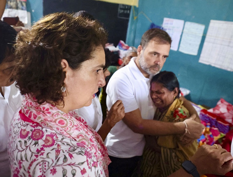 **EDS: IMAGE VIA @INCIndia** Wayanad: Leader of Opposition in the Lok Sabha Rahul Gandhi with AICC General Secretary Priyanka Gandhi Vadra visits a relief camp for people affected by the landslides, at Meppadi in Wayanad district, Thursday, Aug. 1, 2024. (PTI Photo)(PTI08_01_2024_000444B)