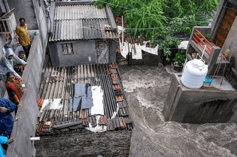 Gujarat Flood News in marathi, Heavy Rainfall In Gujarat