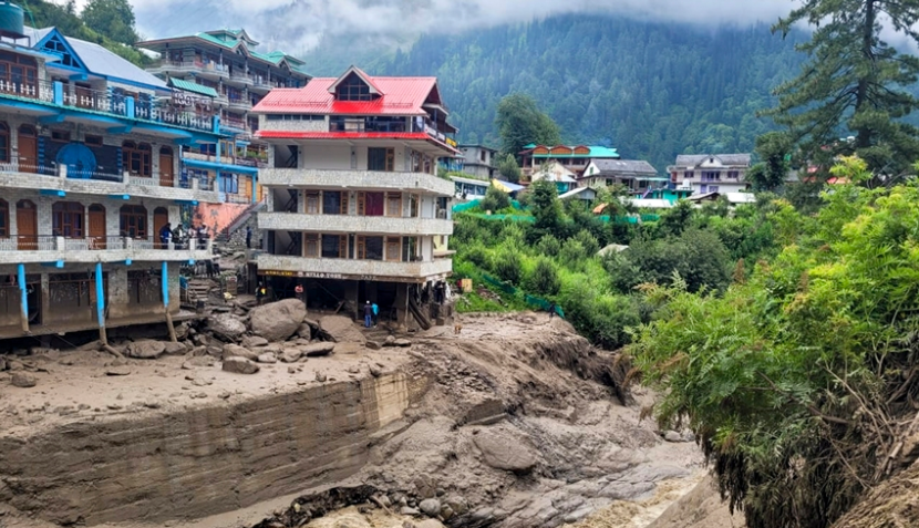 Uttarakhand Cloudbursts news in marathi