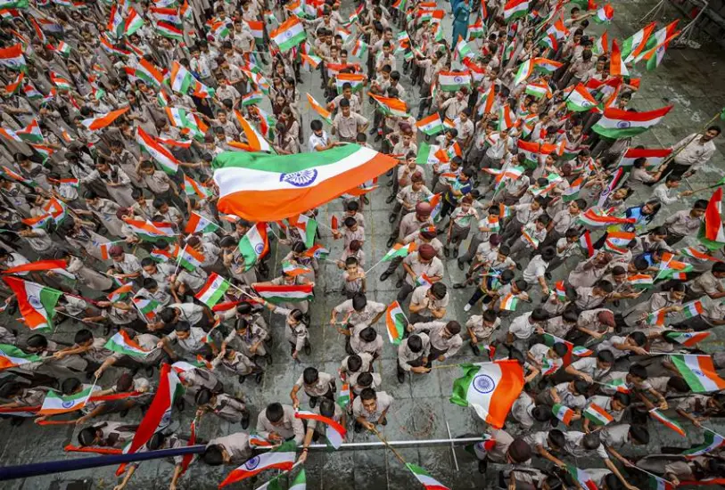 15 August Tricolor Flag Hoisting Rule