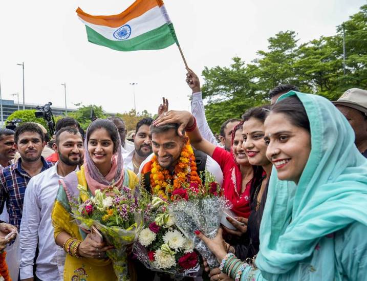 Indian Hockey team return to Indian