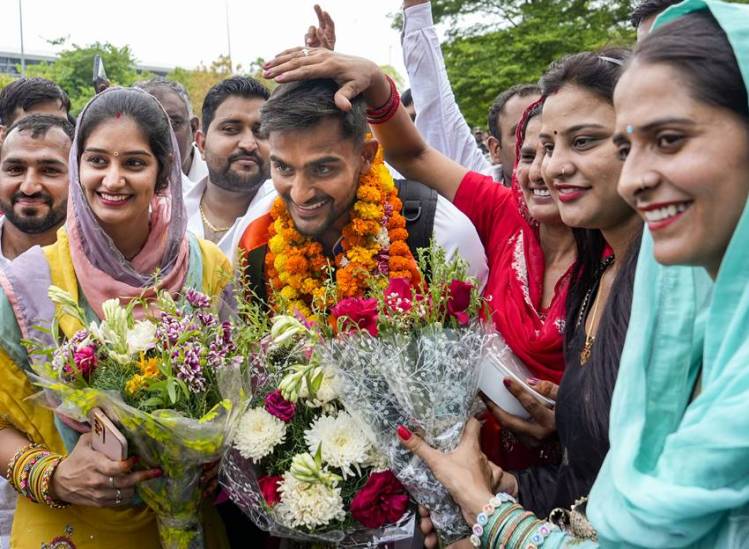 Hockey player Sanjay With Family