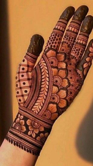 Home Mehndi Application