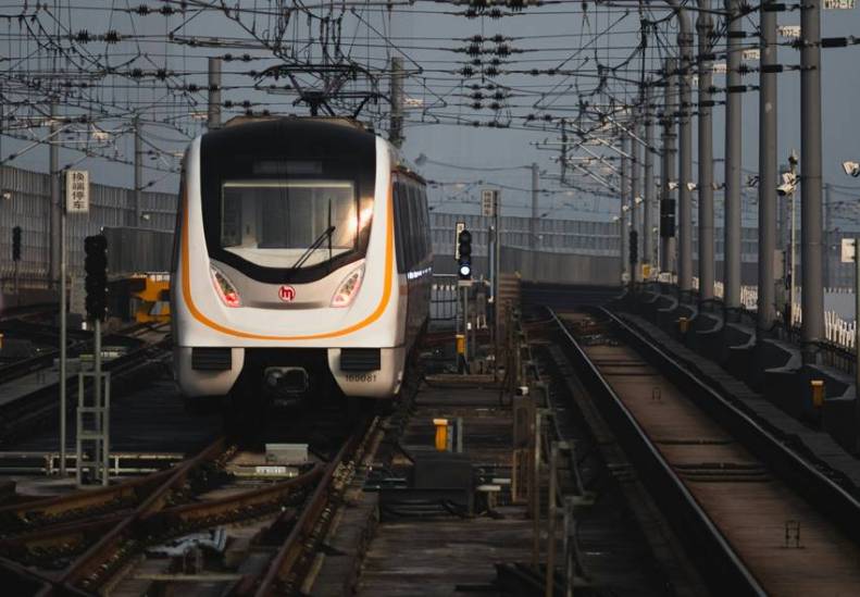 2024 list World's 10 Fastest Trains