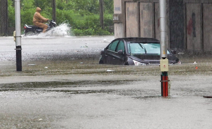 heavy rainfall in Gujarat