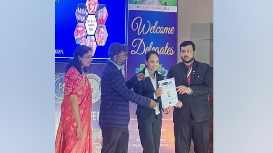 The poster presentation of Shivani Patha a student of Sharad Pawar Dental College won first place in the World Dental and Oral Health Conference Wardha