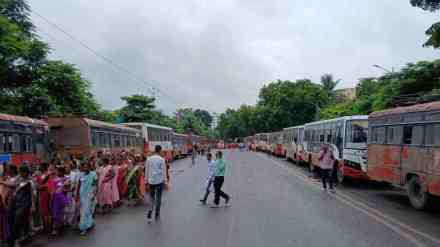 Nashik, women empowerment, Tapovan, Chief Minister Eknath Shinde, Deputy Chief Minister Devendra Fadnavis, State Transport Corporation, Asha workers, Anganwadi workers,