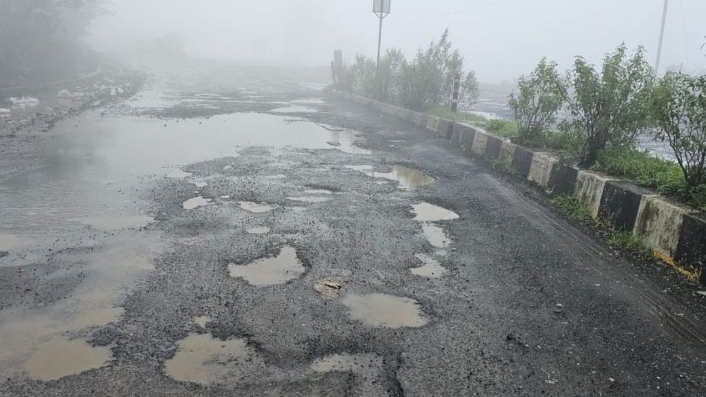 Plight of devotees due to potholes on Saptashring Gad road