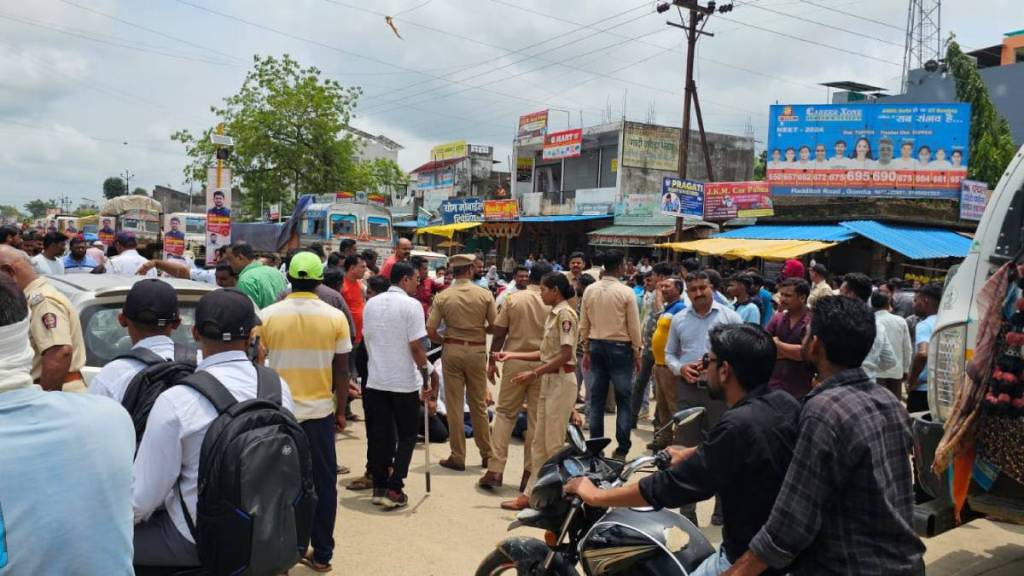 woman teacher killed after bike hit by a speeding truck at gondia city