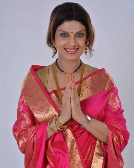 varsha usgaonkar husband