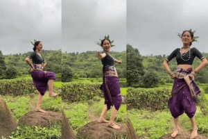 young girl performed a beautiful tribal dance