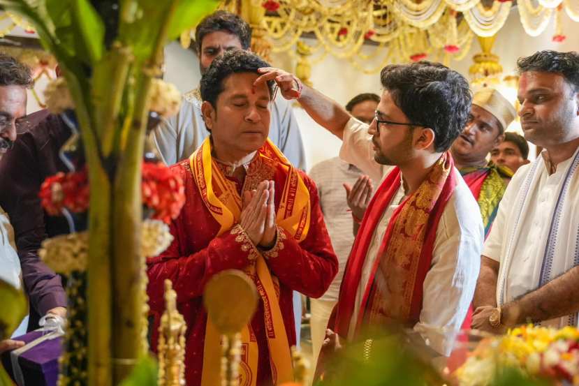 sachin tendulkar ganpati darshan cm house in mumbai