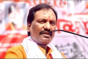 Opposition leader Ambadas Danve demanded an inquiry from the governor regarding the crores of works in the construction department before the elections print politics news