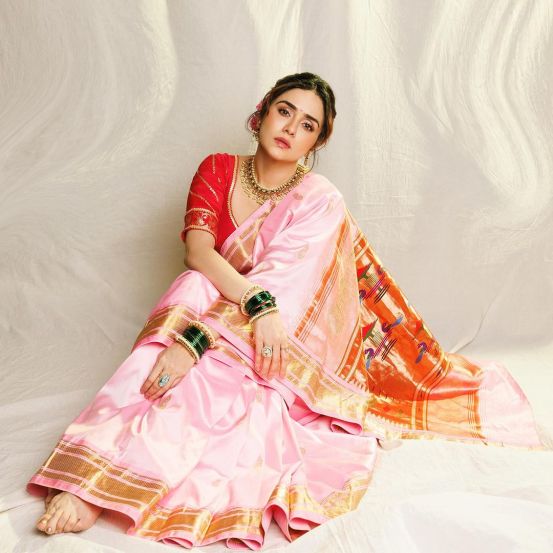 Amruta Khanvilkar Pink Paithani Saree