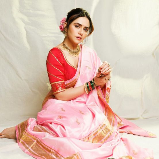 Amruta Khanvilkar Pink Paithani Saree