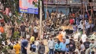 Attack on municipal officials who went to take action on unauthorized place of worship in Dharavi