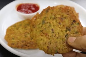 How to Make A hearty breakfast of raw potato and gram flour