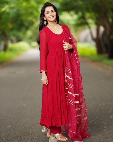 Jui Gadkari Red Anarkali Dress