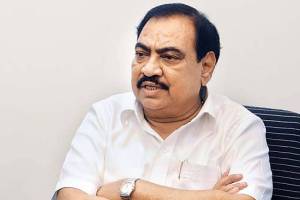 What Eknath Khadse Said About CD?