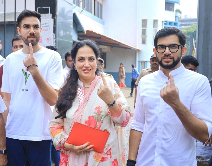 Mumbai University Senate Aaditya Thackeray