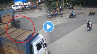 Big Truck Crashed Into A Bike In Ambernath Shocking Accident Video Goes Viral