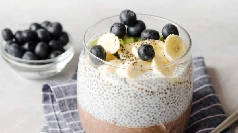 blackcurrant and chia seeds water benefits