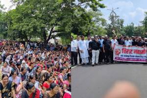 amravati teachers protest marathi news