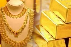 On first day of navratra gold prices decrease across state including Nagpur