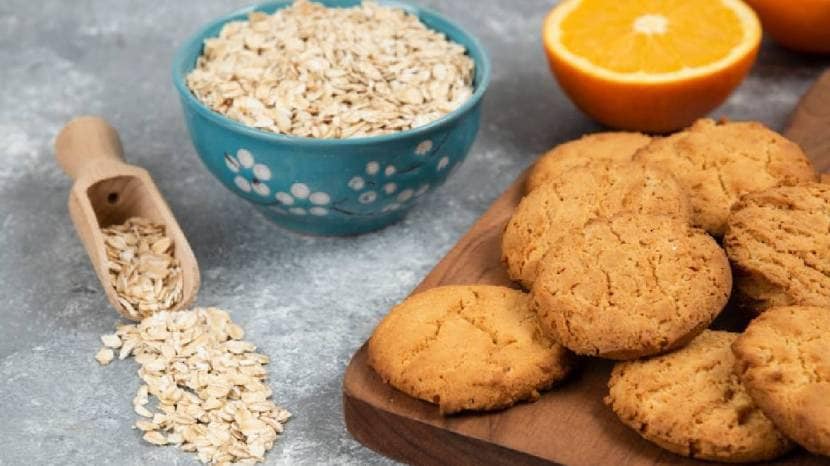 Five Healthy Office Snacks That Will Keep You Energised And Productive Throughout The Day