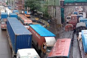 thane heavy vehicles rush marathi news,