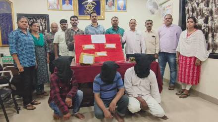 Kalyan Crime Branch seized whale vomit from three individuals near Maurya Dhaba in dombivli