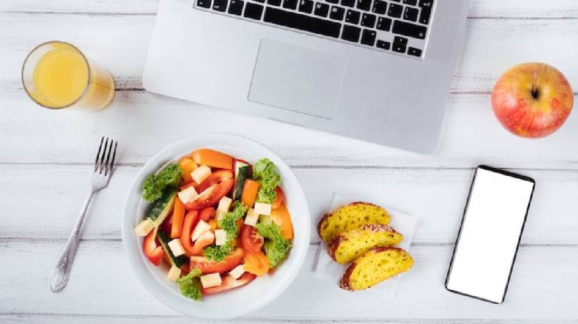 Five Healthy Office Snacks That Will Keep You Energised And Productive Throughout The Day