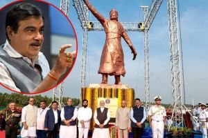 Nitin Gadkari on Shivaji Maharaj Statue