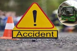 speeding PMP bus hits passengers accident on Nehru road