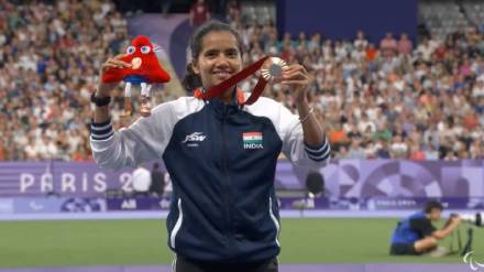 Preethi Pal Becomes First Indian Woman Athlete who won 2 Medals in Paralympics